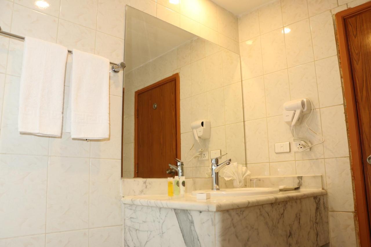 Silk Road Hotel ワディ・ムーサ エクステリア 写真