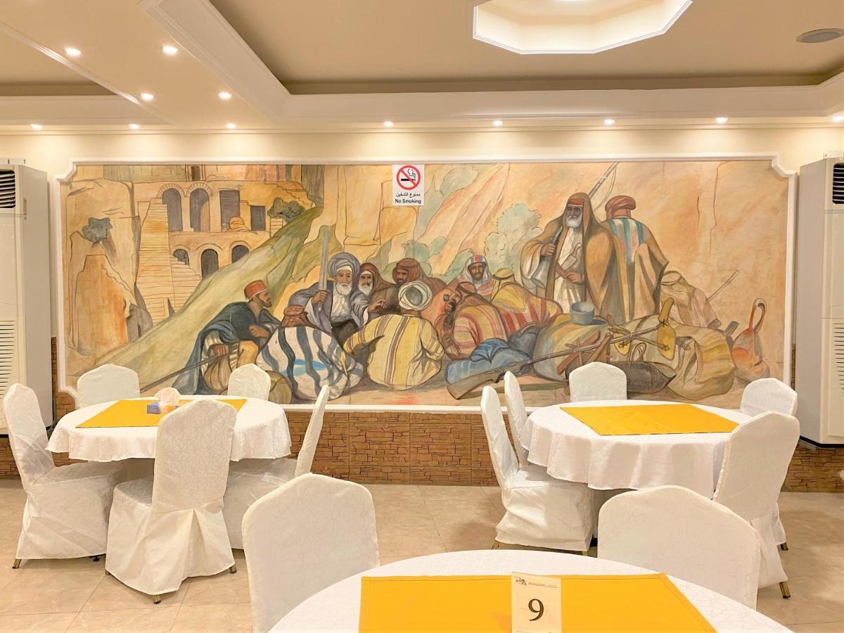 Silk Road Hotel ワディ・ムーサ エクステリア 写真