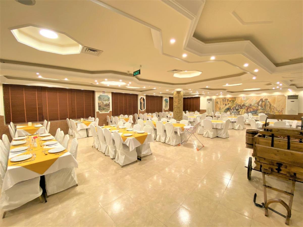 Silk Road Hotel ワディ・ムーサ エクステリア 写真