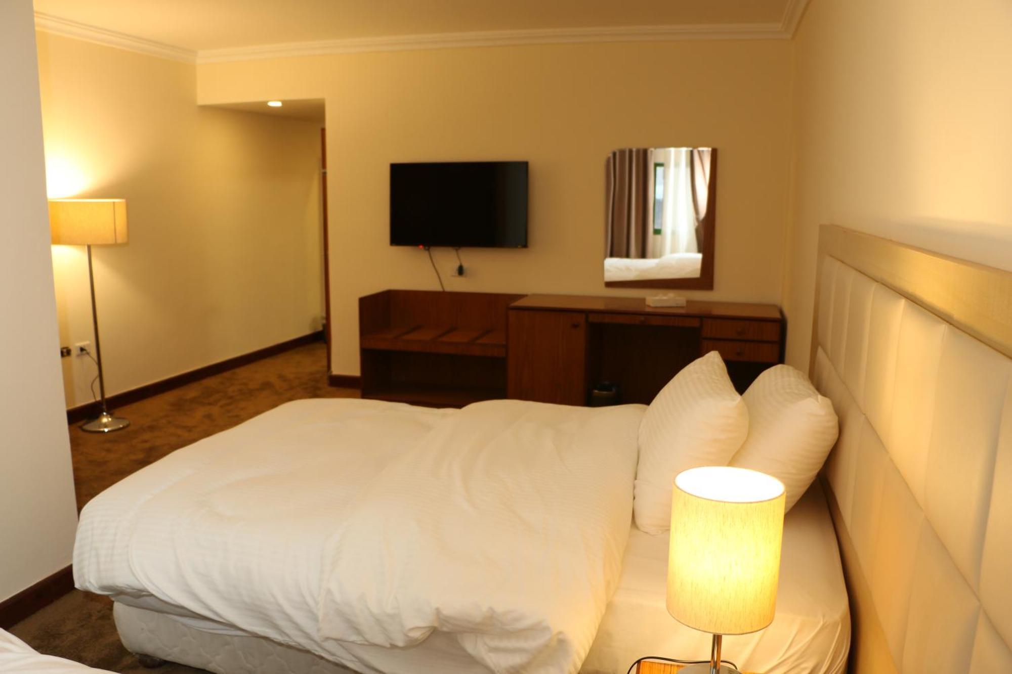 Silk Road Hotel ワディ・ムーサ エクステリア 写真